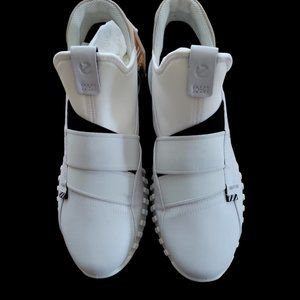 ECCO Zip Flex White Gortex Sneaker